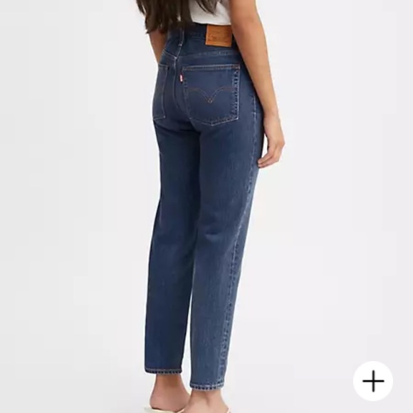 LEVI’S Wedgie Fit Dark Wash Denim High Waisted Tapered Fit - Picture 2 of 7